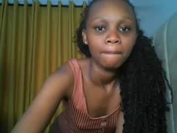 _Littlevenus Chaturbate stream image from July 11, 2025