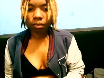 Bellahrastah12 Chaturbate stream image from July 11, 2025
