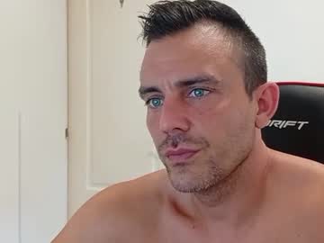 Latinboyblue Chaturbate stream image from July 11, 2025