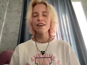 Taiteappling Chaturbate stream image from July 11, 2025