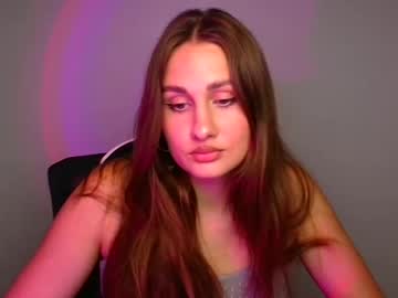 Lora_Kisses Chaturbate stream image from July 11, 2025