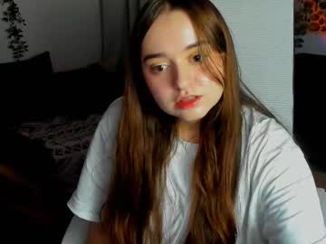 Liyaravenswood Chaturbate stream image from July 11, 2025