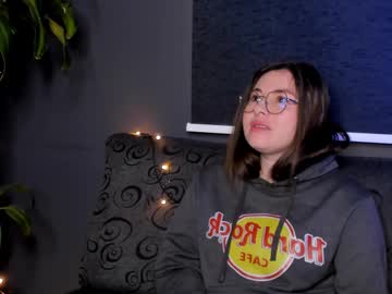 Mia_Tussy Chaturbate stream image from July 11, 2025