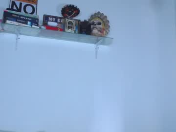 Carolina_Ml Chaturbate stream image from July 11, 2025