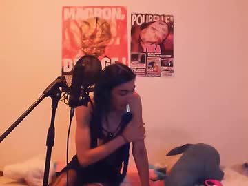 Harleyqueerlh Chaturbate stream image from July 11, 2025