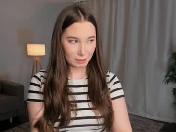 Eadlinballester Chaturbate stream image from July 11, 2025