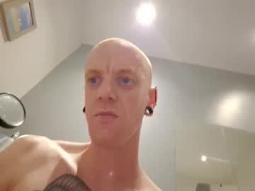 Biggingerballs82 Chaturbate stream image from July 11, 2025