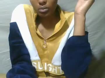 Dora05191 Chaturbate stream image from July 11, 2025