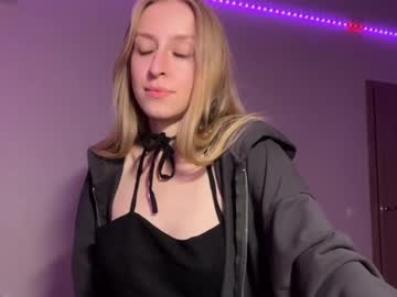Sweet_Zz_Gold Chaturbate stream image from July 11, 2025