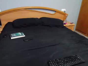 Heraandzeuscouple Chaturbate stream image from July 11, 2025