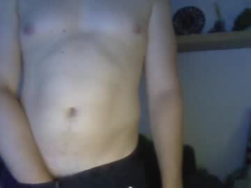 Pothos3823 Chaturbate stream image from July 11, 2025