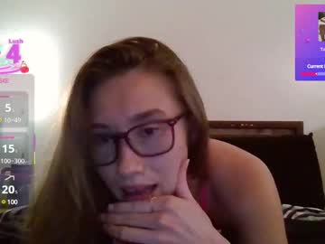 Vanessarose4825 Chaturbate stream image from July 12, 2025