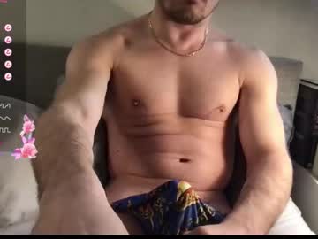 Ozsurferboy773375 Chaturbate stream image from July 12, 2025