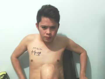 Khylle_27 Chaturbate stream image from July 12, 2025