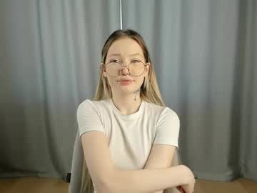 Sweetycom Chaturbate stream image from July 12, 2025