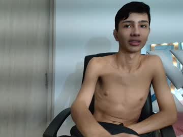 Andy_Davis00 Chaturbate stream image from July 12, 2025