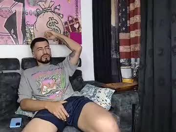 Chris_Xl01 Chaturbate stream image from July 12, 2025
