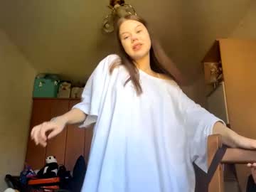 Darling_Moon Chaturbate stream image from July 12, 2025