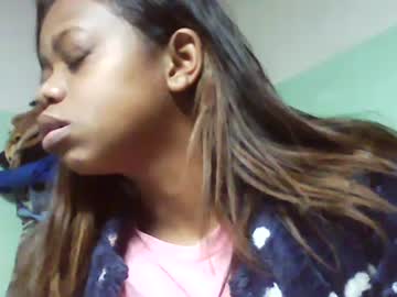 Larissa645771 Chaturbate stream image from July 12, 2025