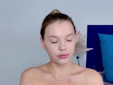 Dakota_Elyse Chaturbate stream image from July 12, 2025