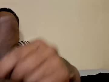 Shgbobby Chaturbate stream image from July 12, 2025