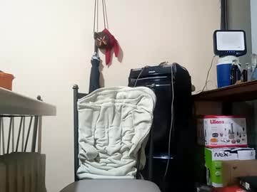 Yuliana694 Chaturbate stream image from July 12, 2025