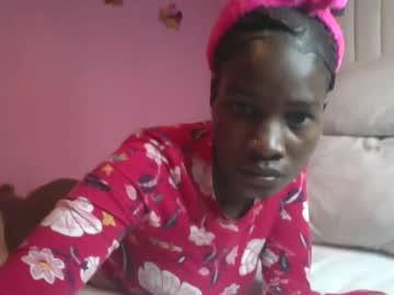 Sweetbank Chaturbate stream image from July 12, 2025