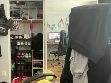 Juventino42086 Chaturbate stream image from July 12, 2025