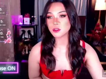 Raeganclinton Chaturbate stream image from July 12, 2025