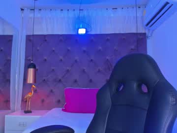 Malva__ Chaturbate stream image from July 12, 2025