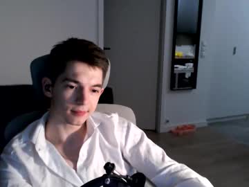 Yourethan Chaturbate stream image from July 12, 2025