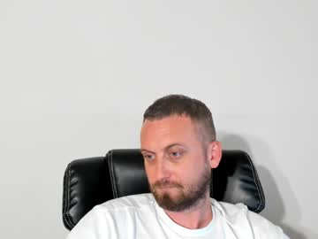 Kittydom6969 Chaturbate stream image from July 12, 2025