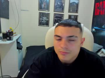 Yker18 Chaturbate stream image from July 13, 2025