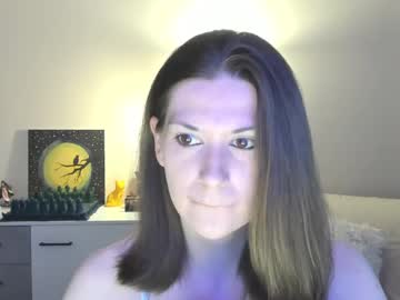 Gretamiln stream image from July 13, 2025