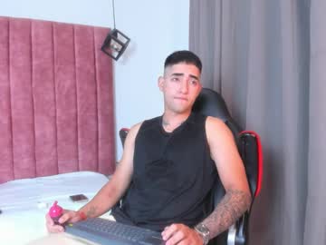 Valentino_Ferrero Chaturbate stream image from July 13, 2025