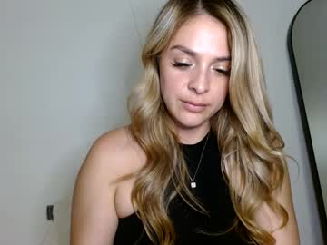 Emilelovesyou Chaturbate stream image from July 13, 2025