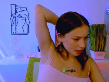 Freen_Cute Chaturbate stream image from July 13, 2025