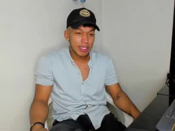 Bratt_Pit_20 Chaturbate stream image from July 13, 2025