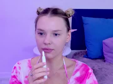 Dakota_Elysee Chaturbate stream image from July 13, 2025