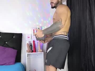John_And_Louis Chaturbate stream image from July 13, 2025