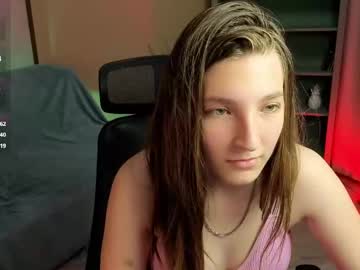 Marthafloyd Chaturbate stream image from July 13, 2025
