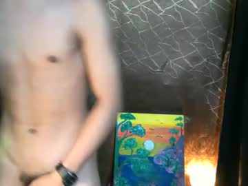 Crushieeboychris stream image from July 13, 2025