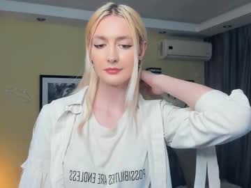 Loradimmick Chaturbate stream image from July 13, 2025