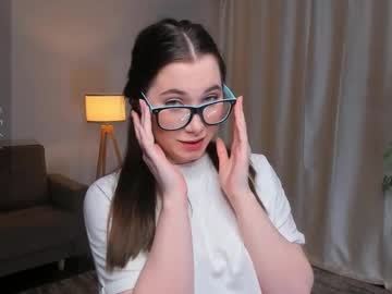 Eadlinballester Chaturbate stream image from July 13, 2025