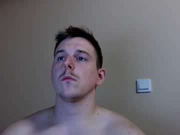 Metzieee Chaturbate stream image from July 13, 2025