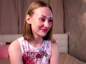 Elenefrail Chaturbate stream image from July 13, 2025