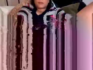 Jameslynn1110 Chaturbate stream image from July 13, 2025