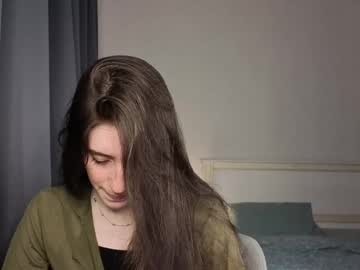 Lisawoo Chaturbate stream image from July 13, 2025