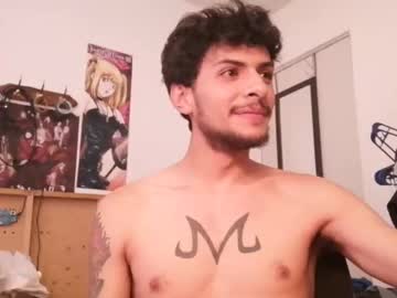 Goldenflako Chaturbate stream image from July 13, 2025