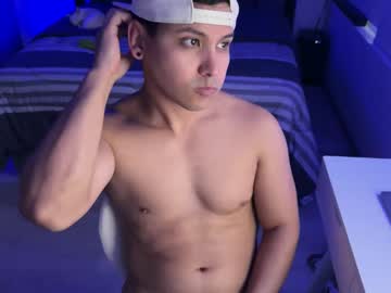 Rebc1994 Chaturbate stream image from July 13, 2025